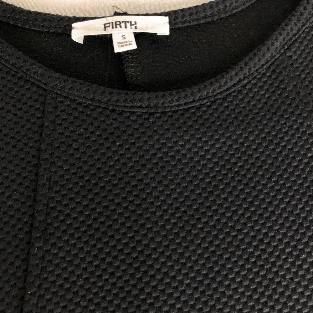✨HP✨ NWOT Firth Designer Black Top, Size Small - Picture 8 of 8